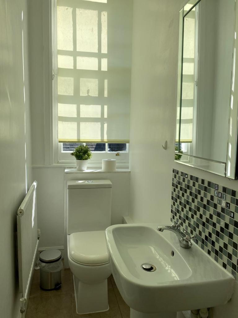 Lovely Private Rooms In Camden, Central Londýn Exteriér fotografie